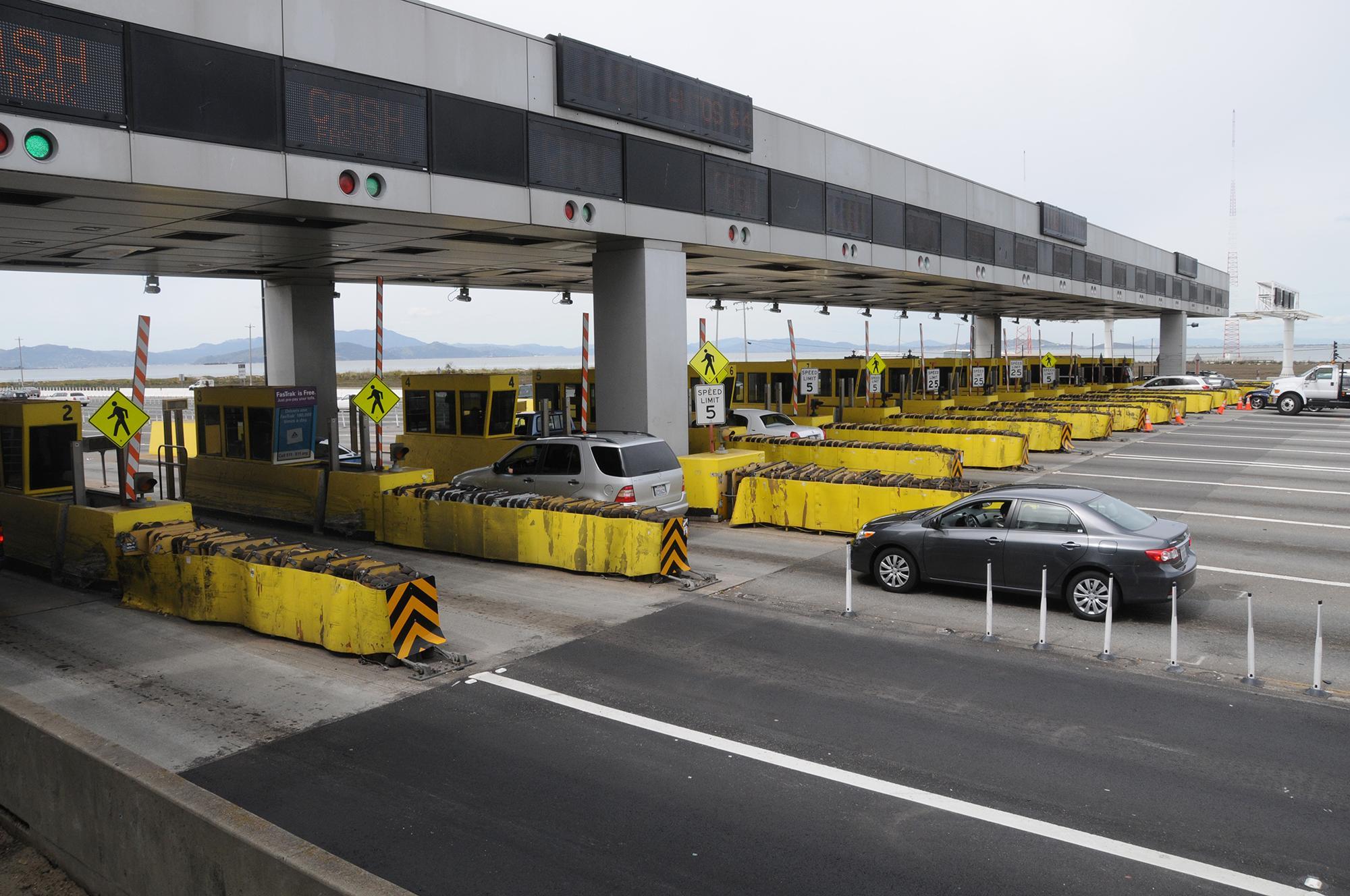 Change in Bay Bridge Toll Lane Hours and Rules